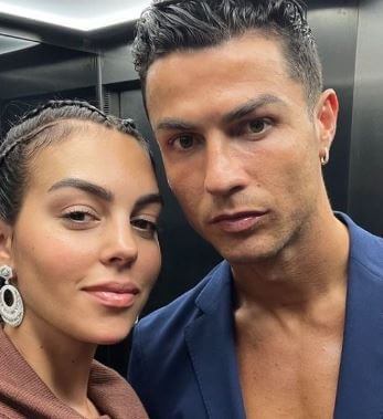 Alana Martina dos Santos Aveiro parents Cristiano Ronaldo and Georgina Rodriguez.